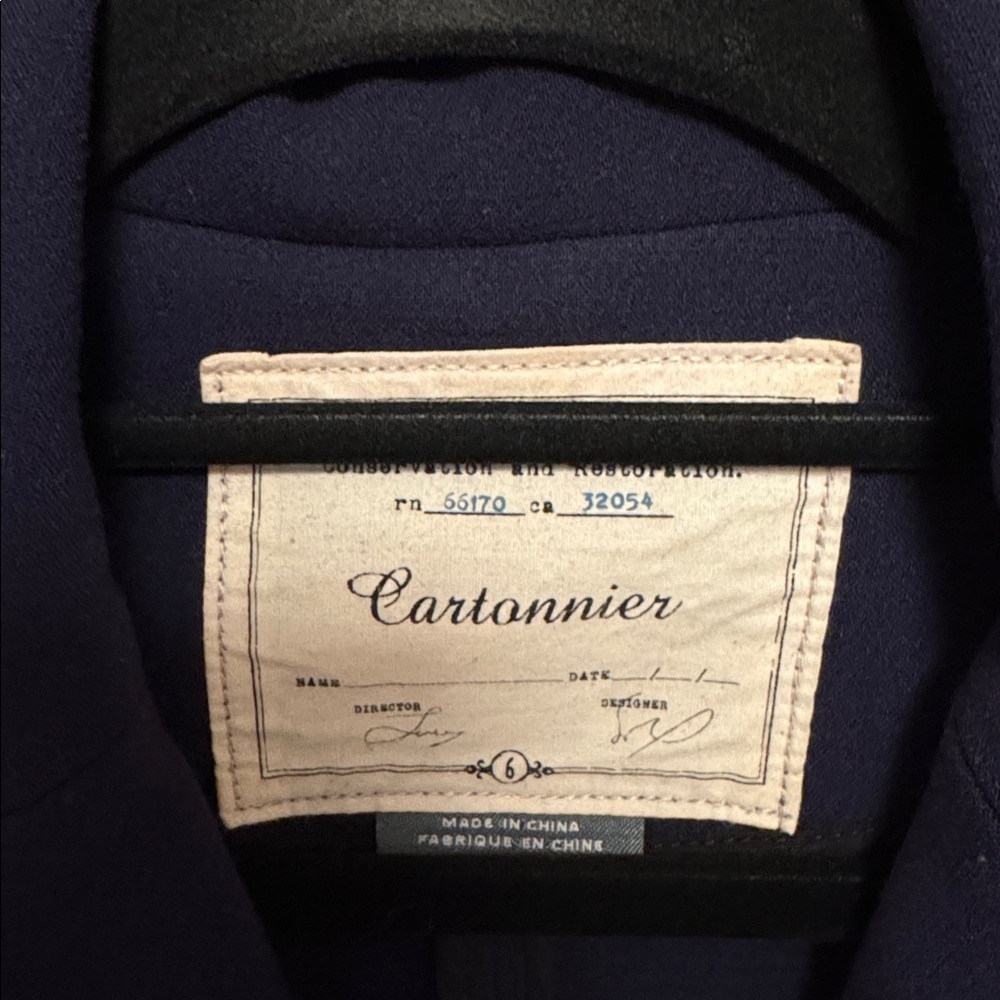 Blazer - Picture 3 of 3